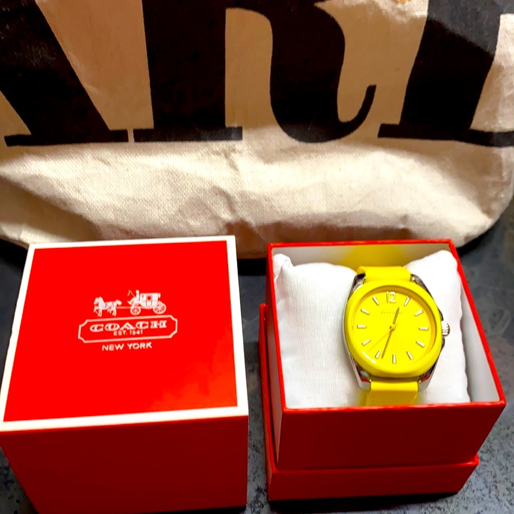 Women’s coach watch